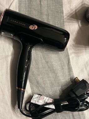 T3 Cura Luxe Black Hair Dryer with Rose Gold Accents - EUC